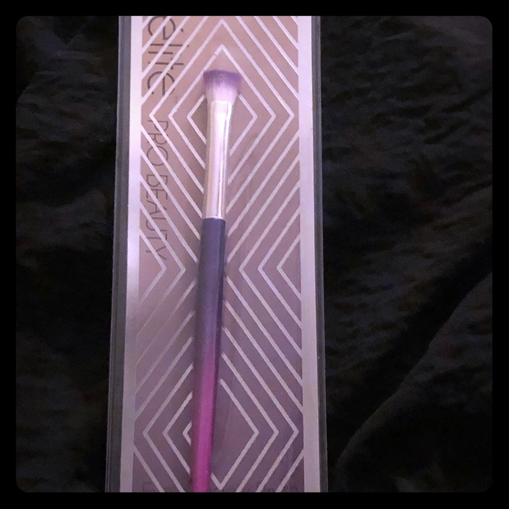 Shadow Brush